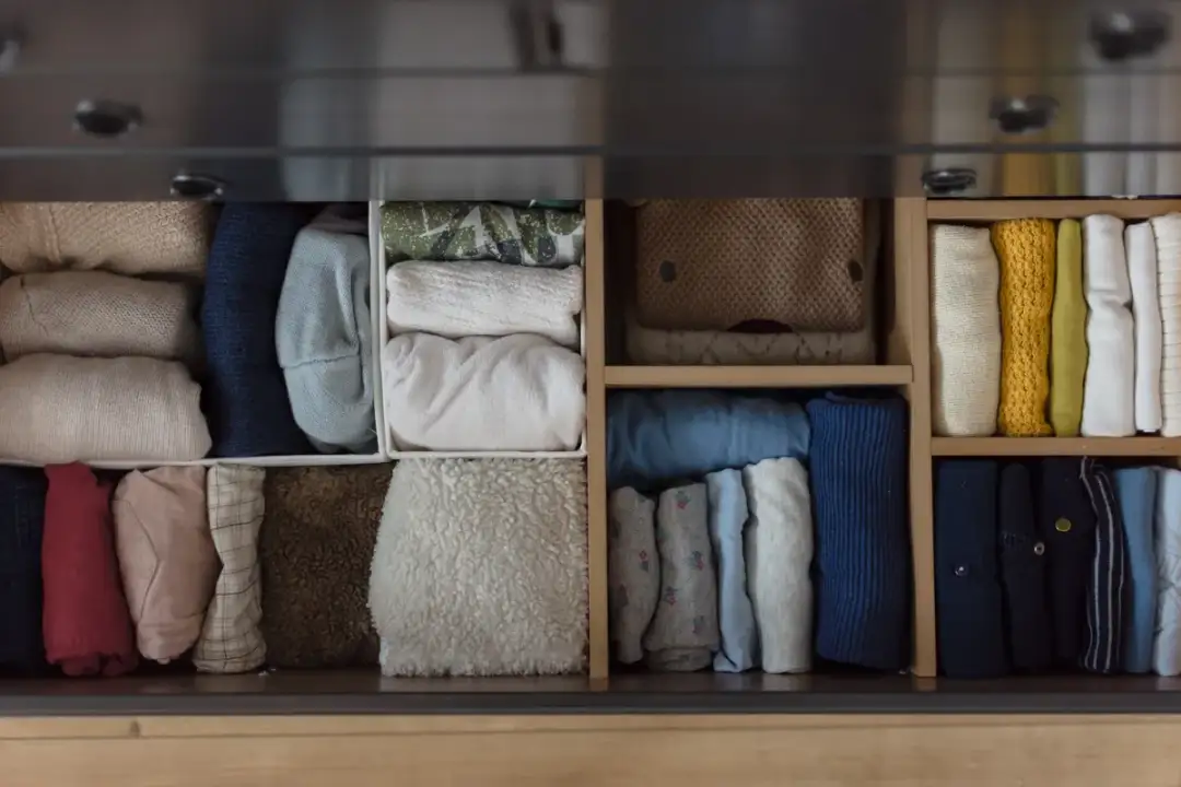 Jak zrobić szuflady do szafy? Praktyczny poradnik DIY