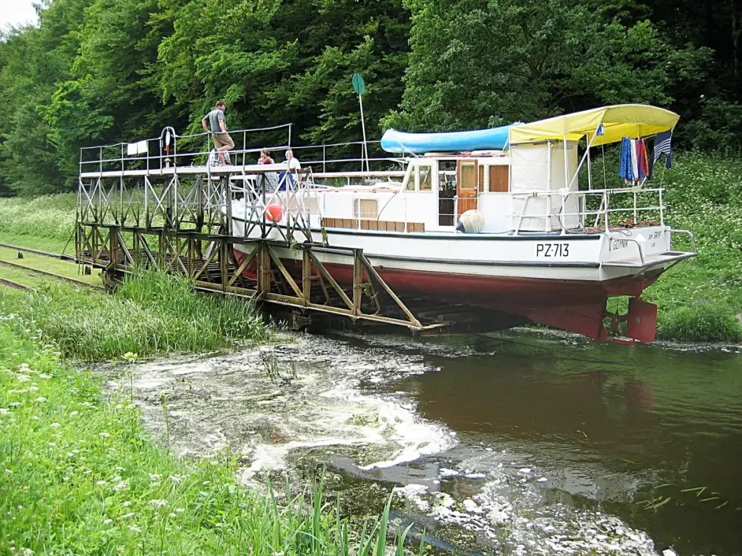 Rzeki: Jak życiodajna woda ukształtowała pierwsze cywilizacje?