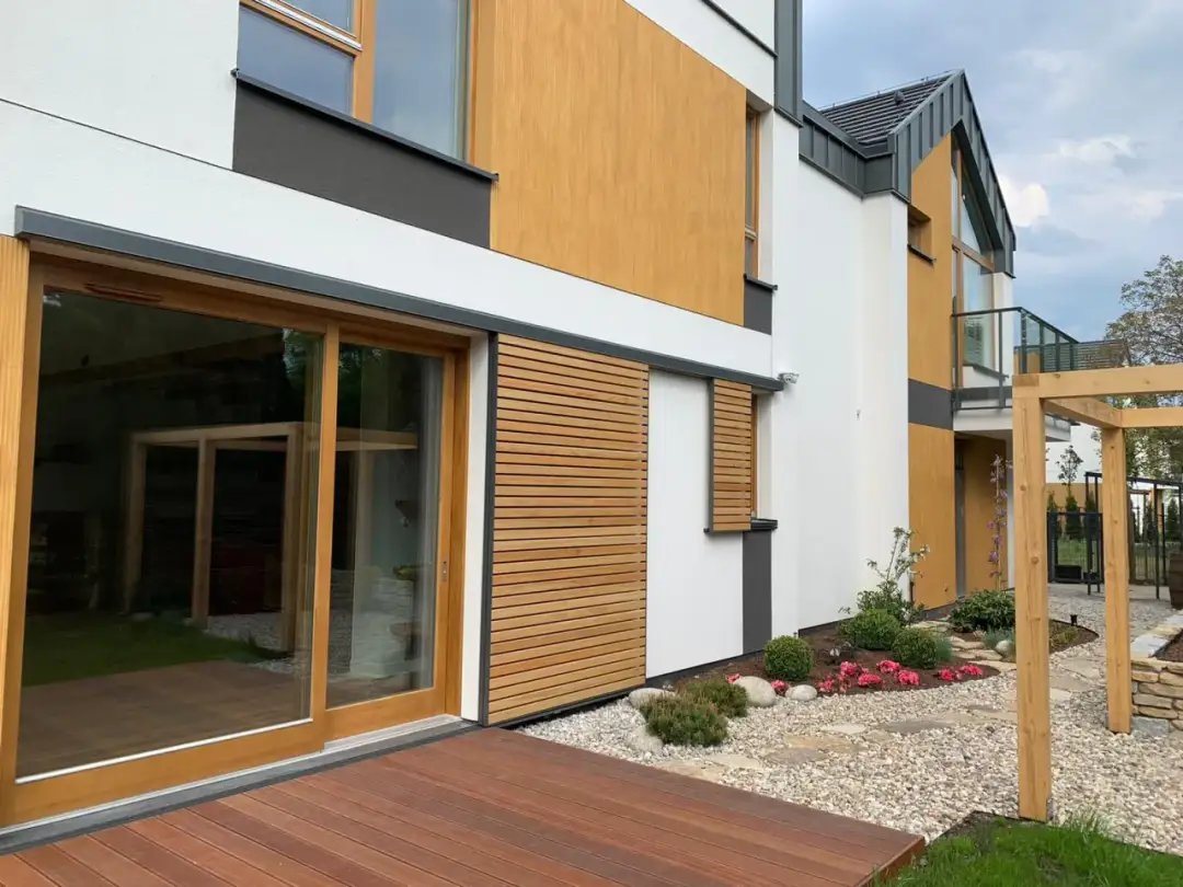 Okiennice przesuwne: jak samodzielnie wykonać krok po kroku