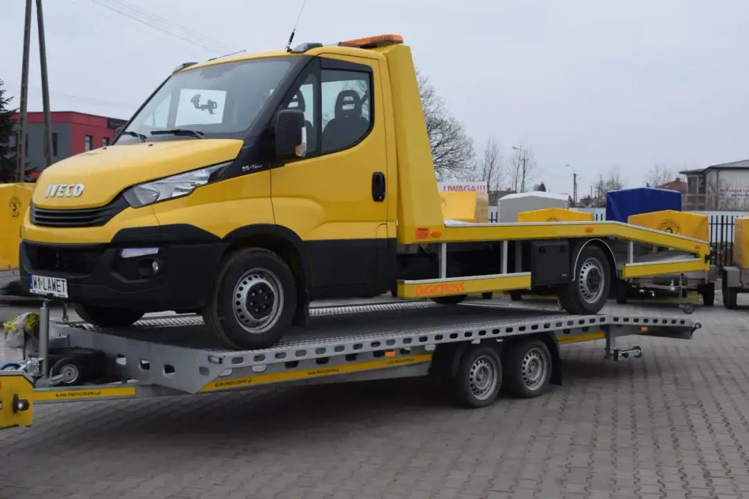 Jaki bus do ciągnięcia lawety? Sprawdź modele z najlepszymi parametrami