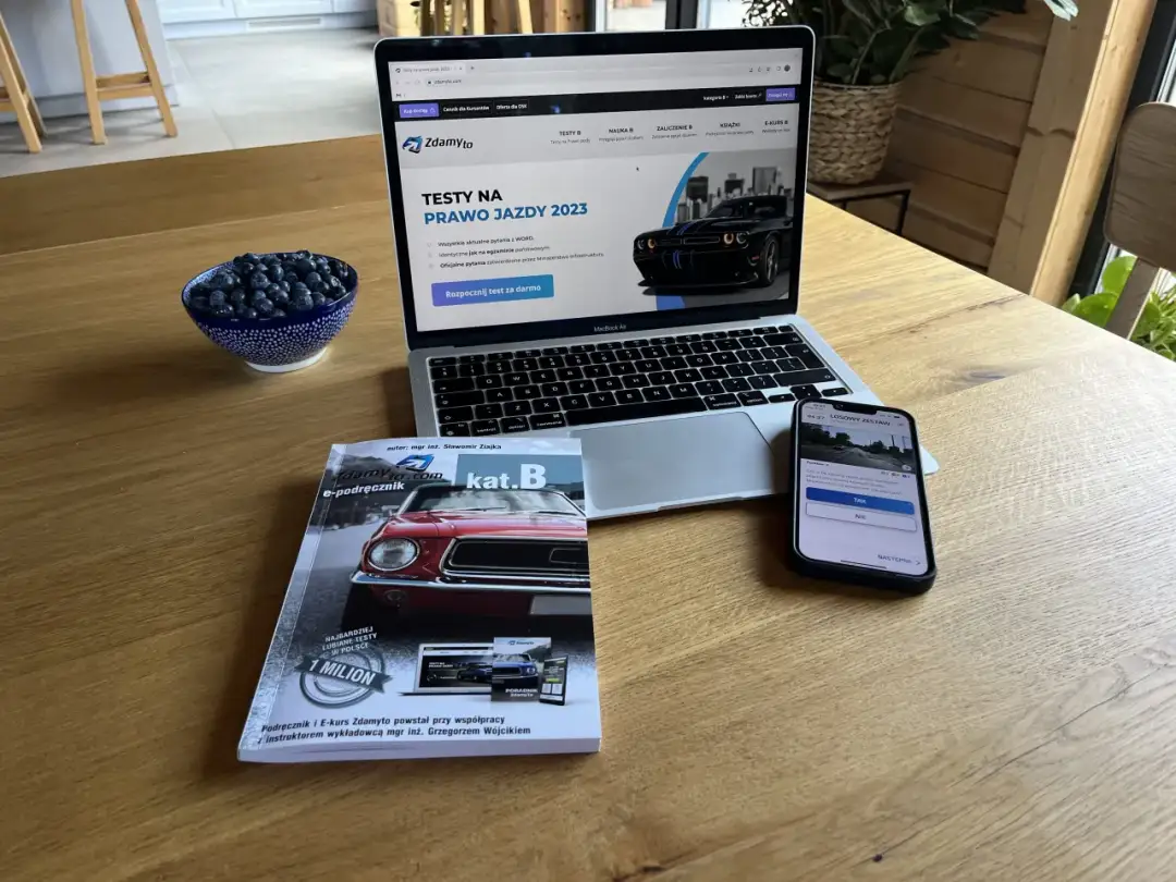 Ile trwa kurs pierwszej pomocy na prawo jazdy? Sprawdź wymagania i czas!