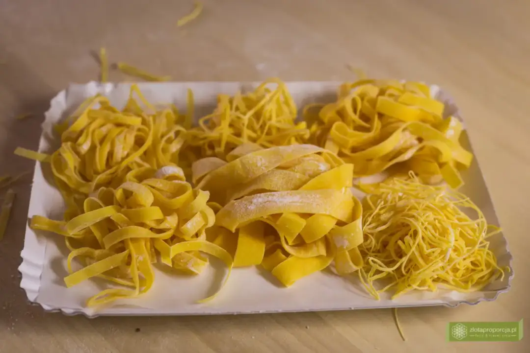 Jak zrobić tagliatelle? Pełny poradnik na idealny domowy makaron