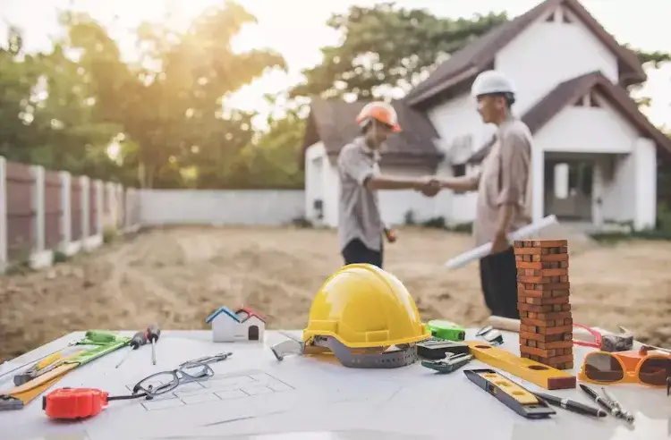 Jakie kroki należy podjąć przy budowie domu, aby uniknąć błędów?