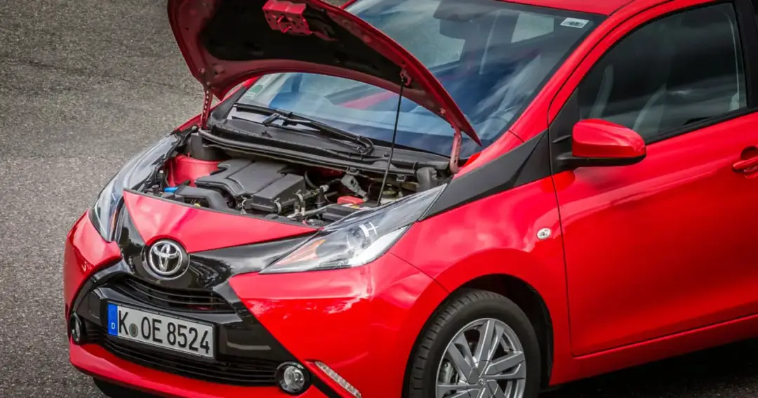 Żywotność silnika Toyota Yaris 1.0 – Co warto wiedzieć o jego trwałości?