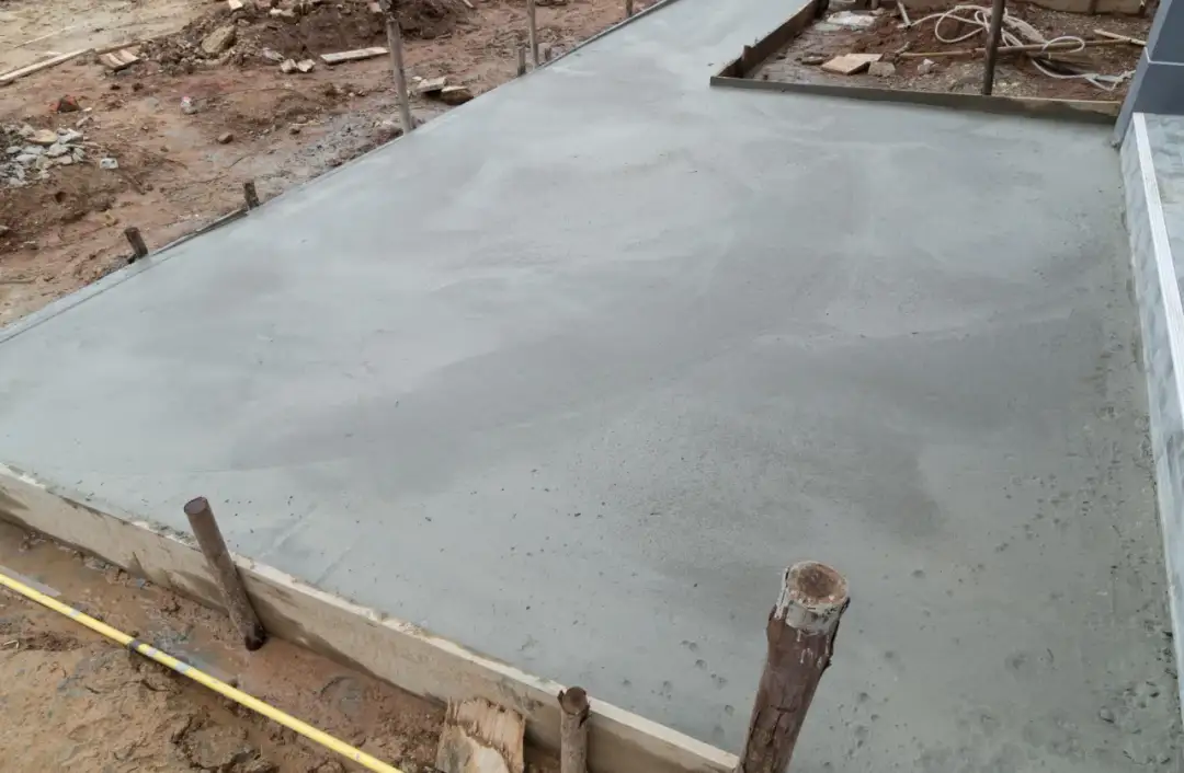 Ile kosztuje wylewka pod garaż? Sprawdź ceny i koszty