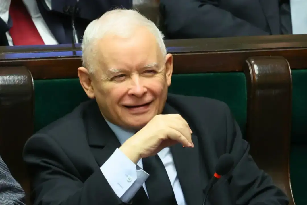 Ile emerytury ma Kaczyński? Zaskakująca kwota w porównaniu do minimalnej