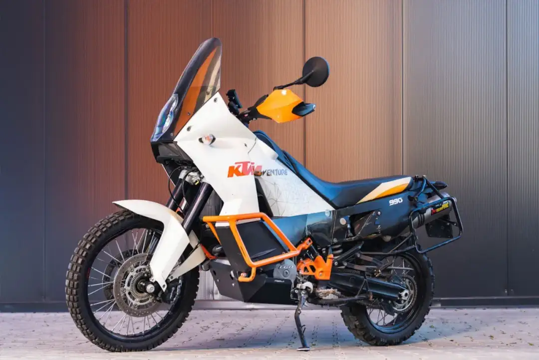 Jaki motocykl enduro turystyczny wybrać, aby uniknąć rozczarowania? Jaki motocykl enduro turystyczny wybrać, aby uniknąć rozczarowania?