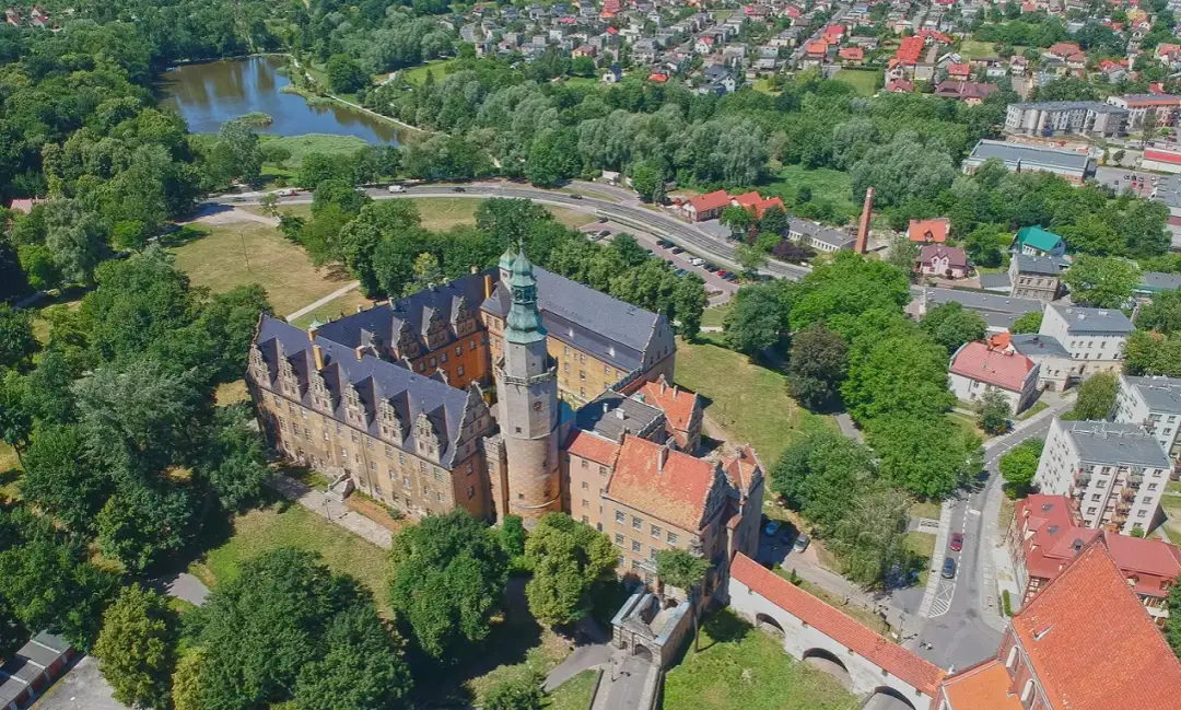 Atrakcje Oleśnica: Odkryj najciekawsze miejsca, które musisz zobaczyć