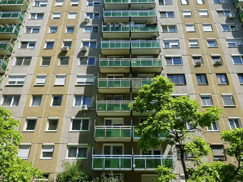 Jak przekształcić mieszkanie spółdzielcze własnościowe na odrębną własność bez problemów?