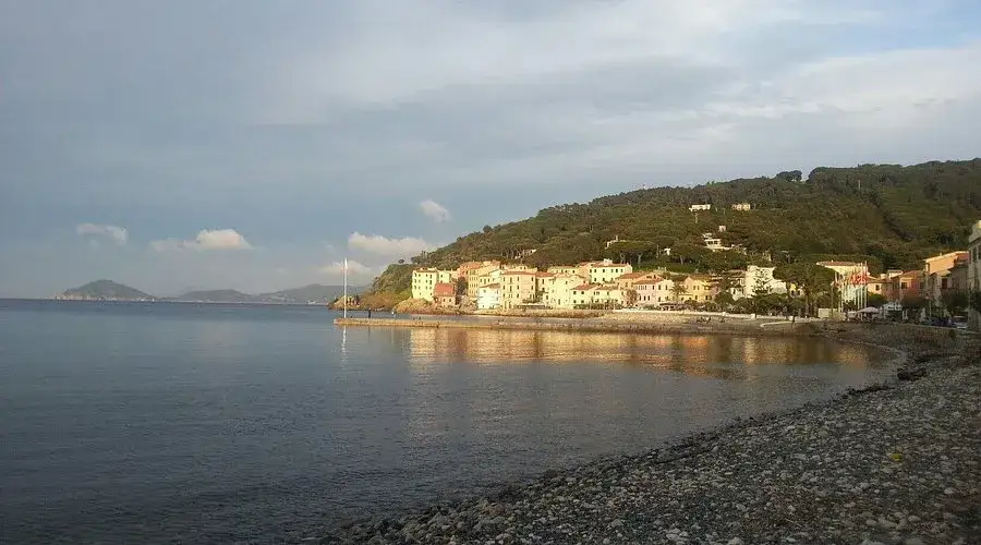 Il Gastronomo Marciana Marina: vale la pena? Scopri i sapori unici.