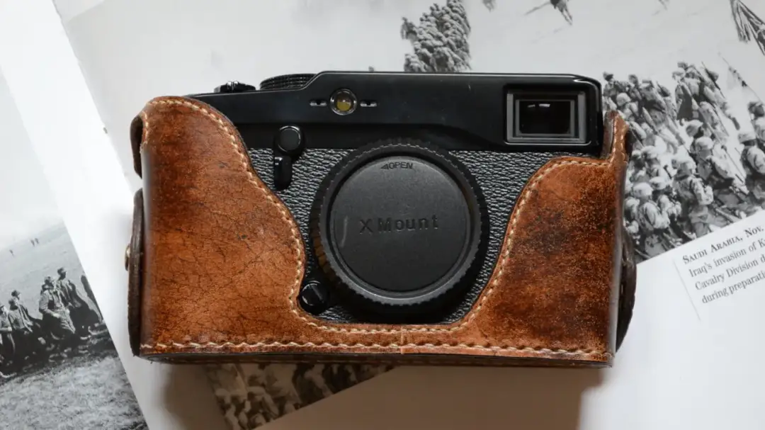 Fujifilm X-Pro1 - Czy warto kupić ten kultowy aparat? Test i opinie