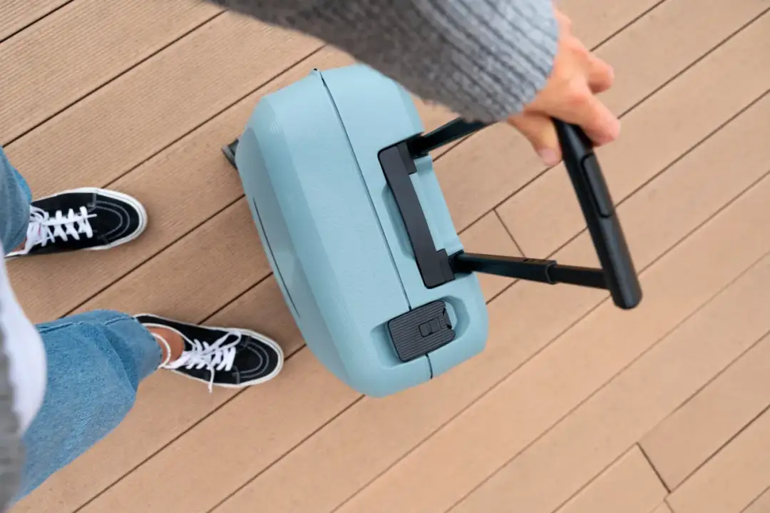 Jak spakować bagaż podręczny, aby uniknąć opłat i problemów?