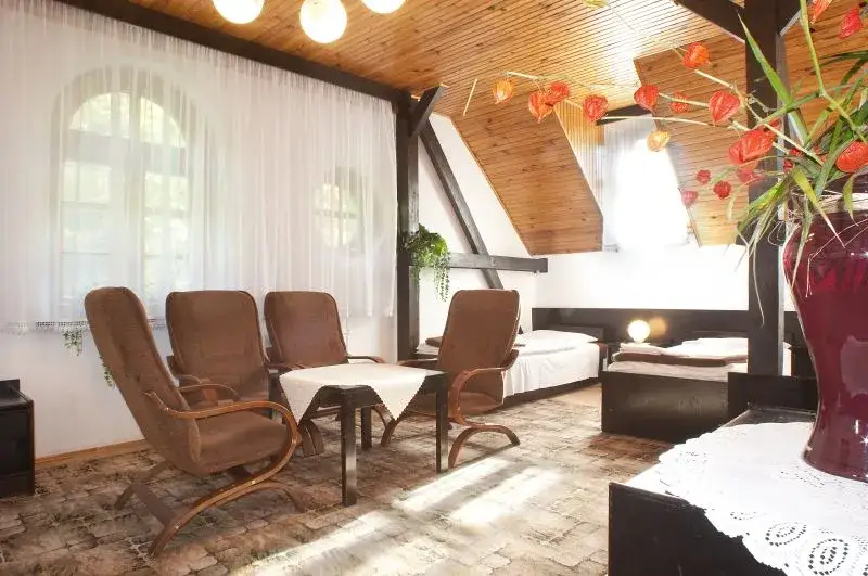 Iwonicz Zdrój sanatorium Pod Jodłą - sprawdź dostępne terapie i ceny