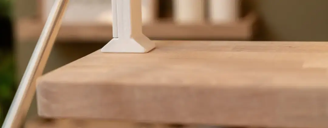 Jak skutecznie zabezpieczyć schody przed uszkodzeniami i śliskością