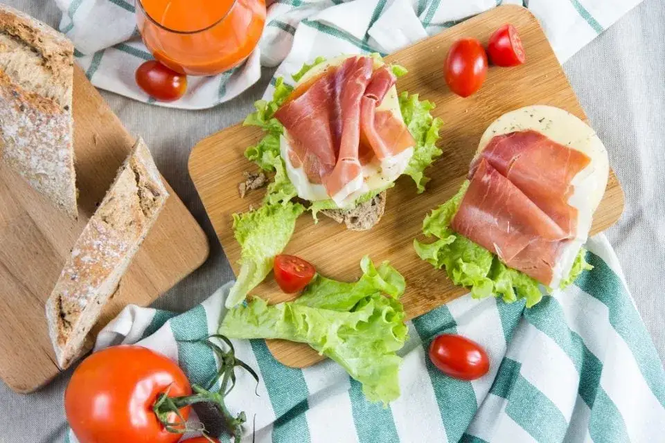 Co można zjeść na kolację dietetycznego, aby schudnąć i czuć się dobrze