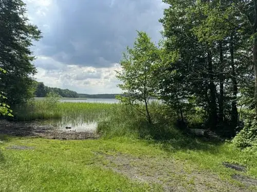 Jezioro Wilkowskie: najlepsze atrakcje i udogodnienia dla turystów 2025