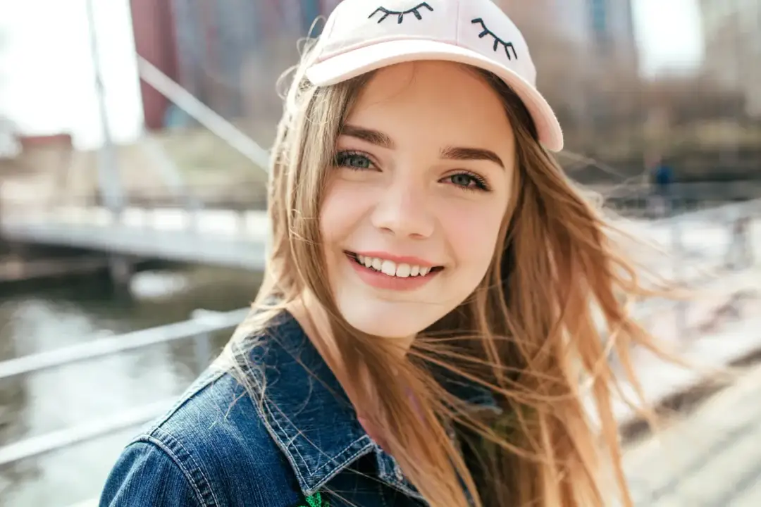 Jakie kosmetyki dla 12-latki są bezpieczne i skuteczne dla wrażliwej skóry?