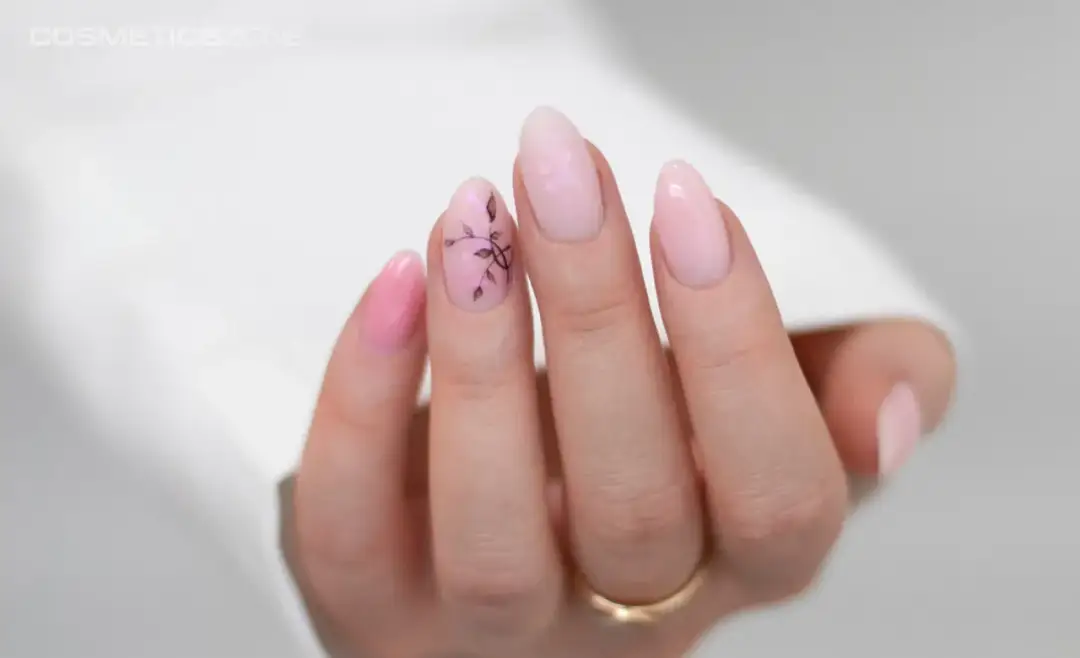 Hipoalergiczne produkty do paznokci – trendy na rynku manicure