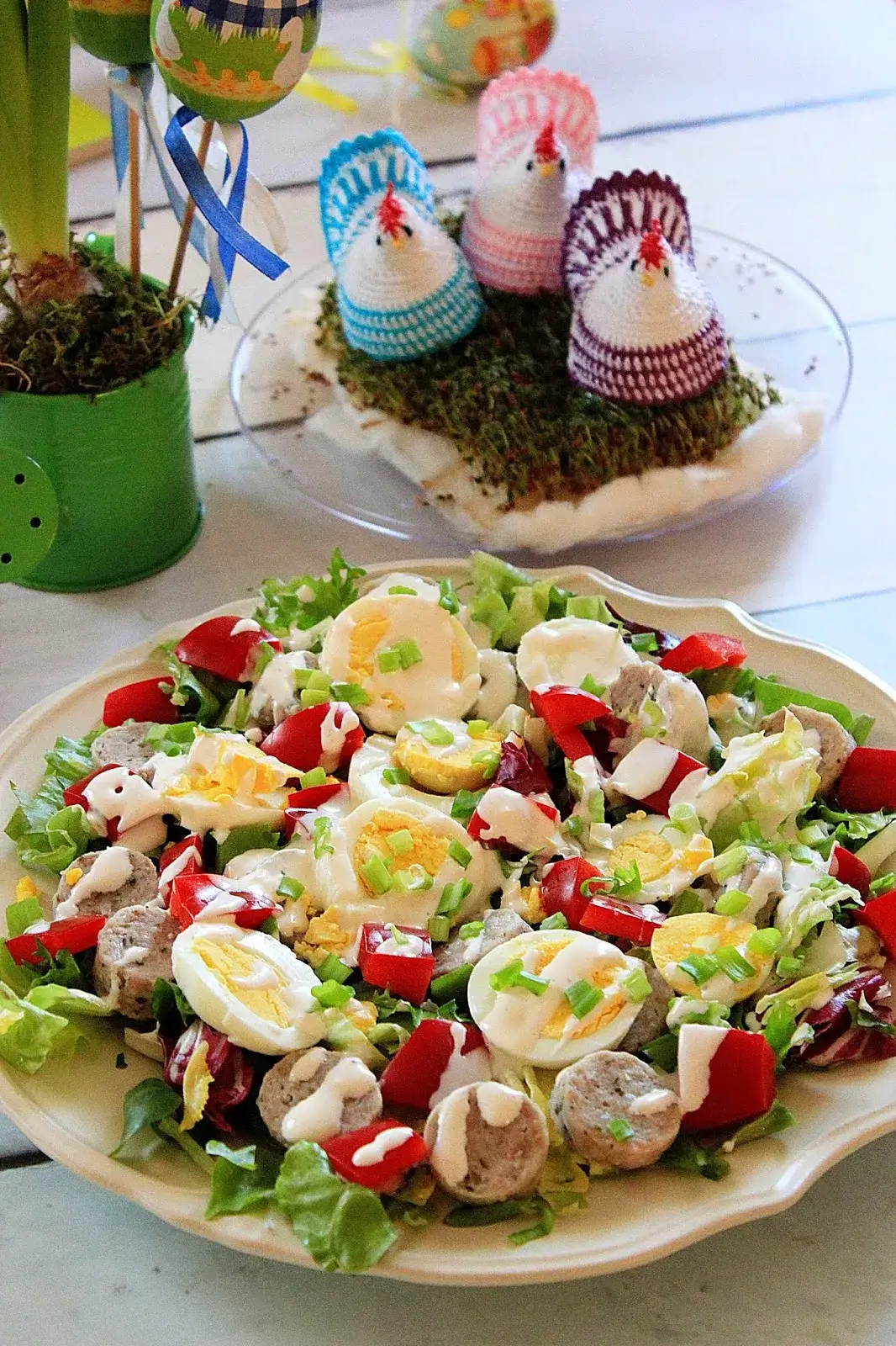 Jaką sałatkę na wielkanoc? Przepisy na wyjątkowe świąteczne smaki