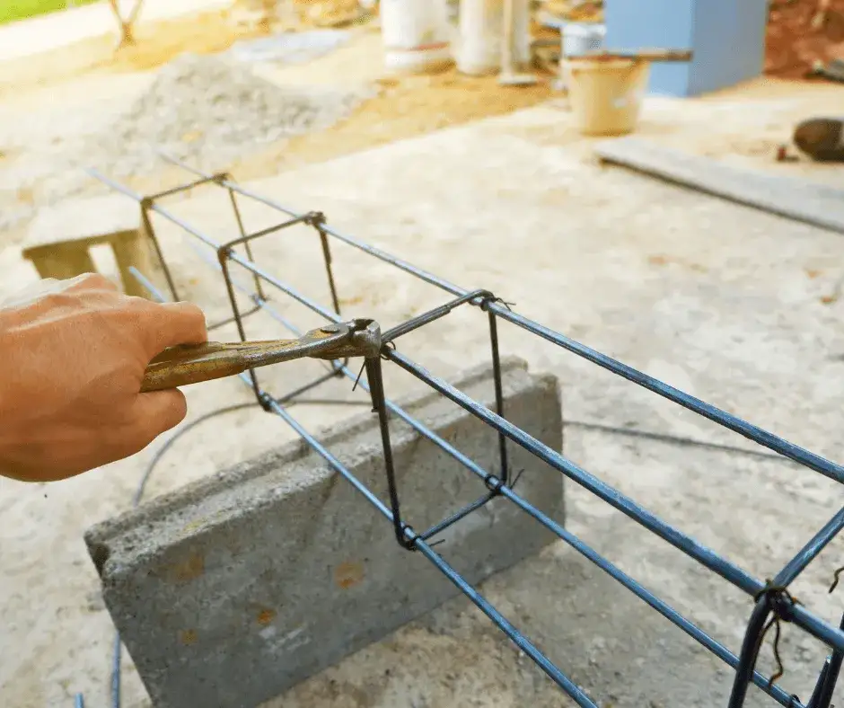 Strzemiona do zbrojenia: kluczowe elementy stabilnej konstrukcji