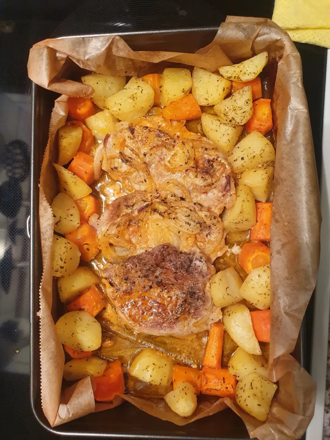 Jak idealnie piec schab w plastrach w piekarniku - czas i temperatura