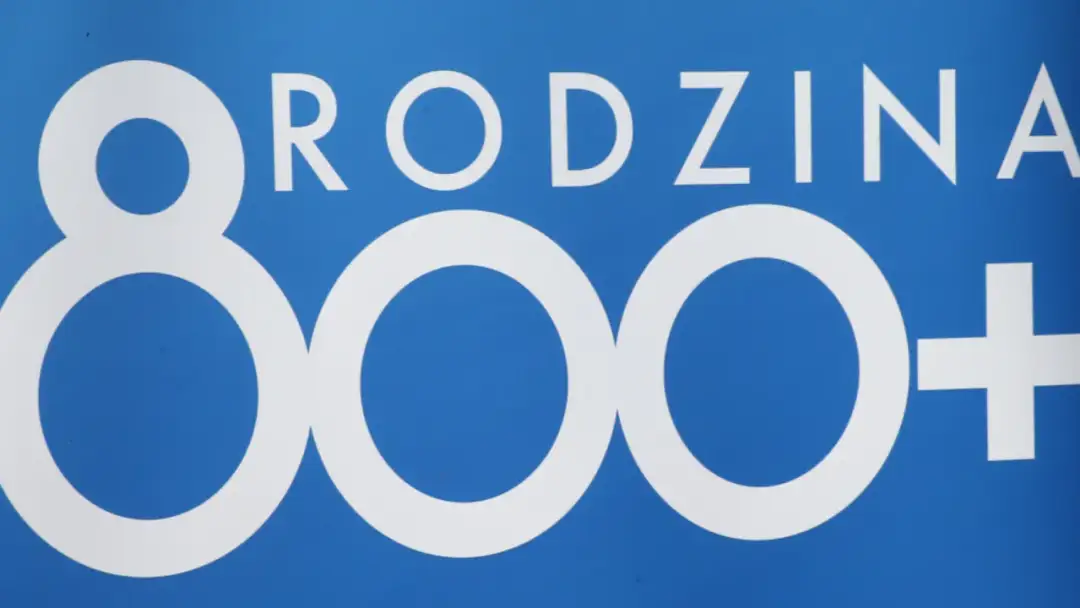 800 plus: Kiedy wypłata i czy potrzebny nowy wniosek?