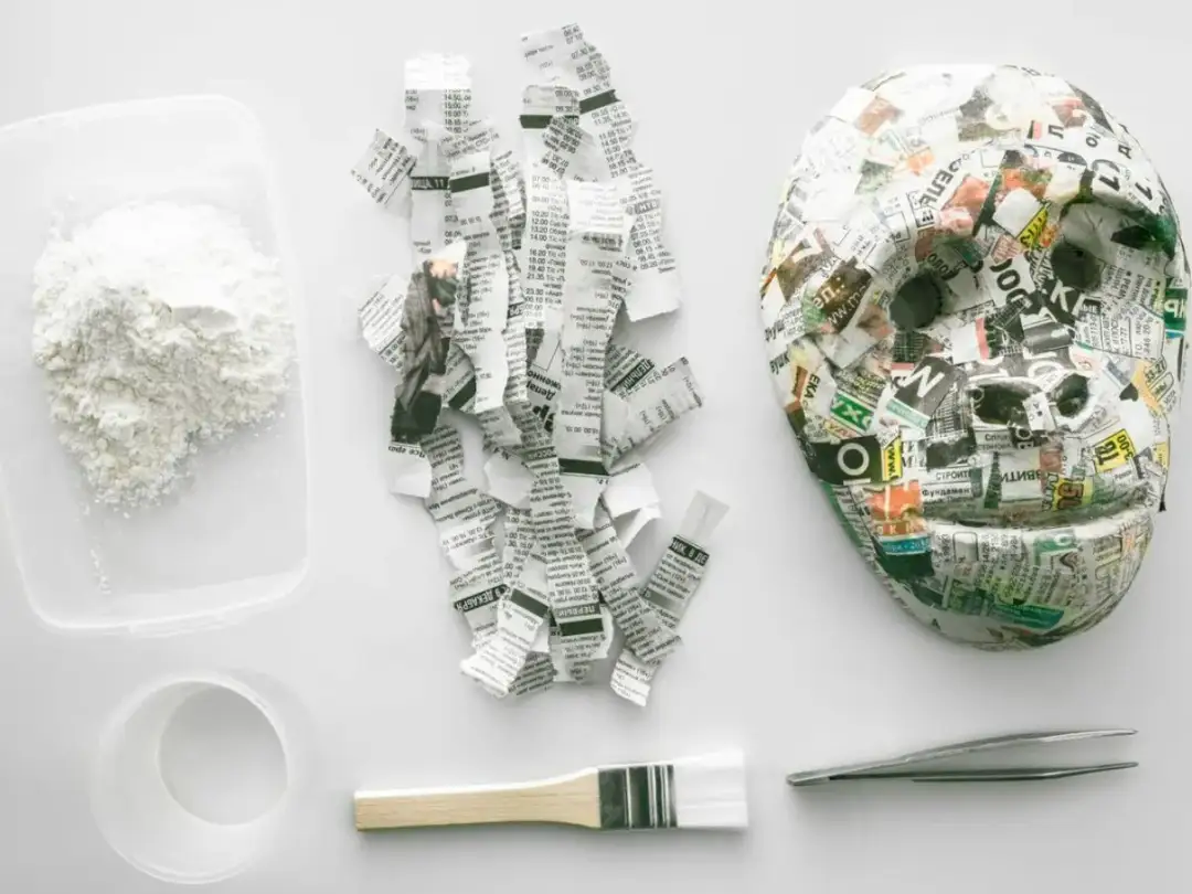 Jak stworzyć rzeźbę z papieru i kleju – proste techniki i porady