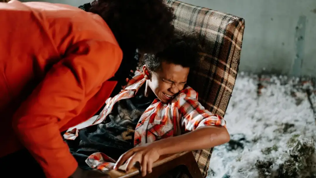 Jak przestać krzyczeć na dziecko? Skuteczne porady i techniki