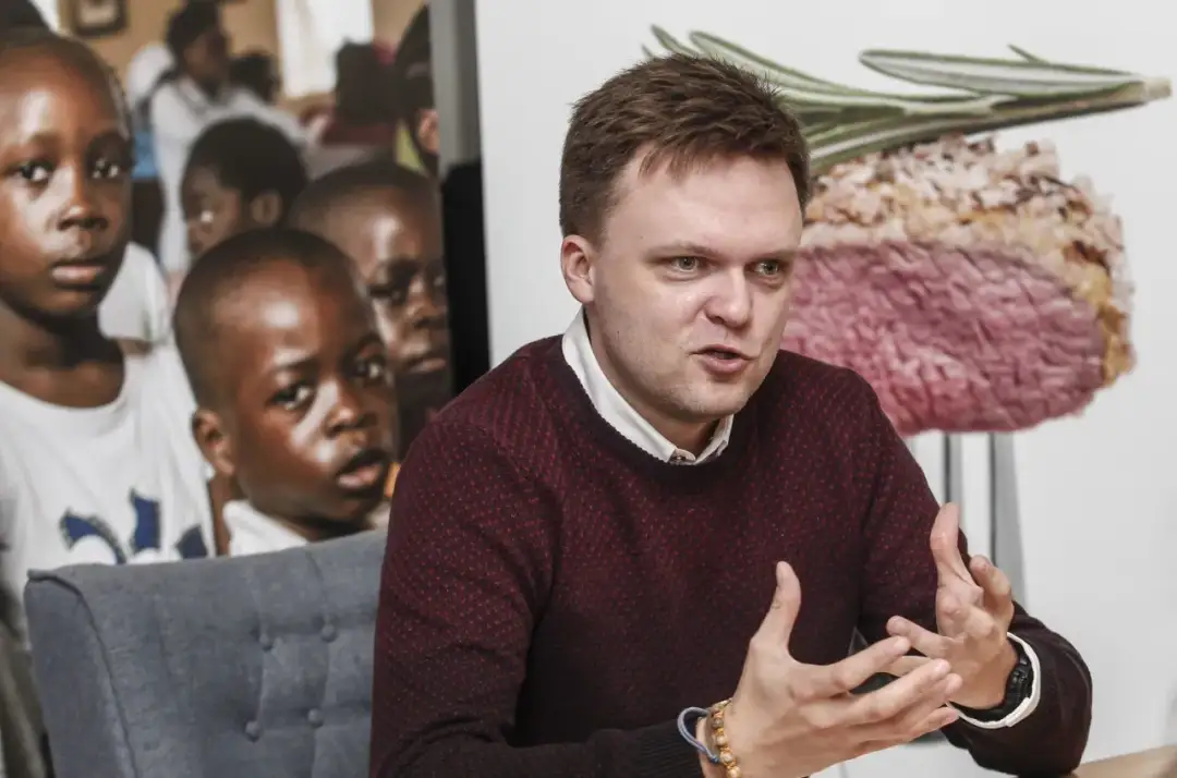 Szymon Hołownia jak robić dobrze - odkryj tajemnice dobra w Afryce