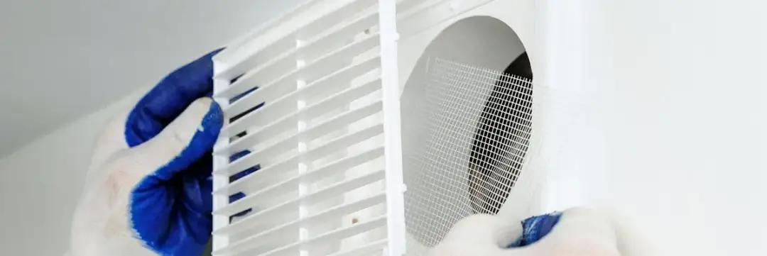 Kratka kominowa zewnętrzna: funkcje, rodzaje i montaż - poradnik