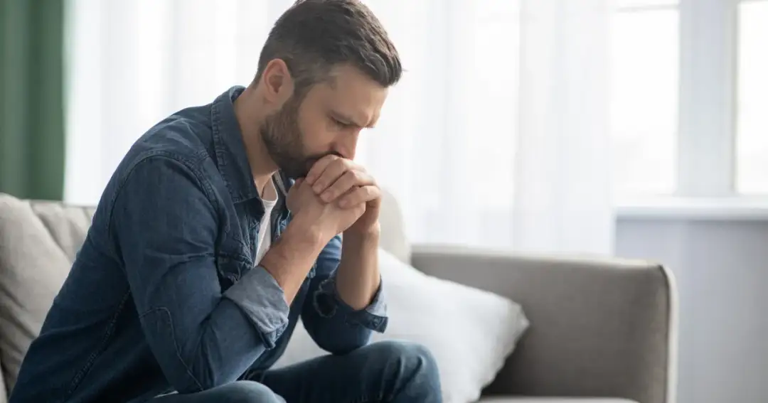 Męska depresja: Jak rozpoznać ciche objawy i przełamać milczenie?