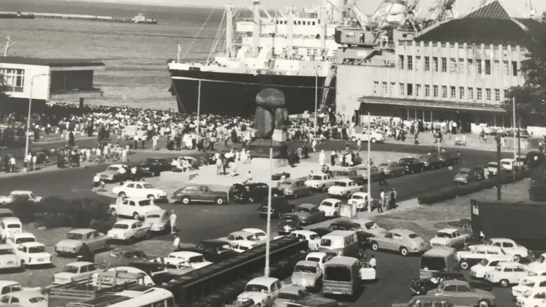 Kiedy Gdynia otrzymała prawa miejskie? Historia i znaczenie tego wydarzenia