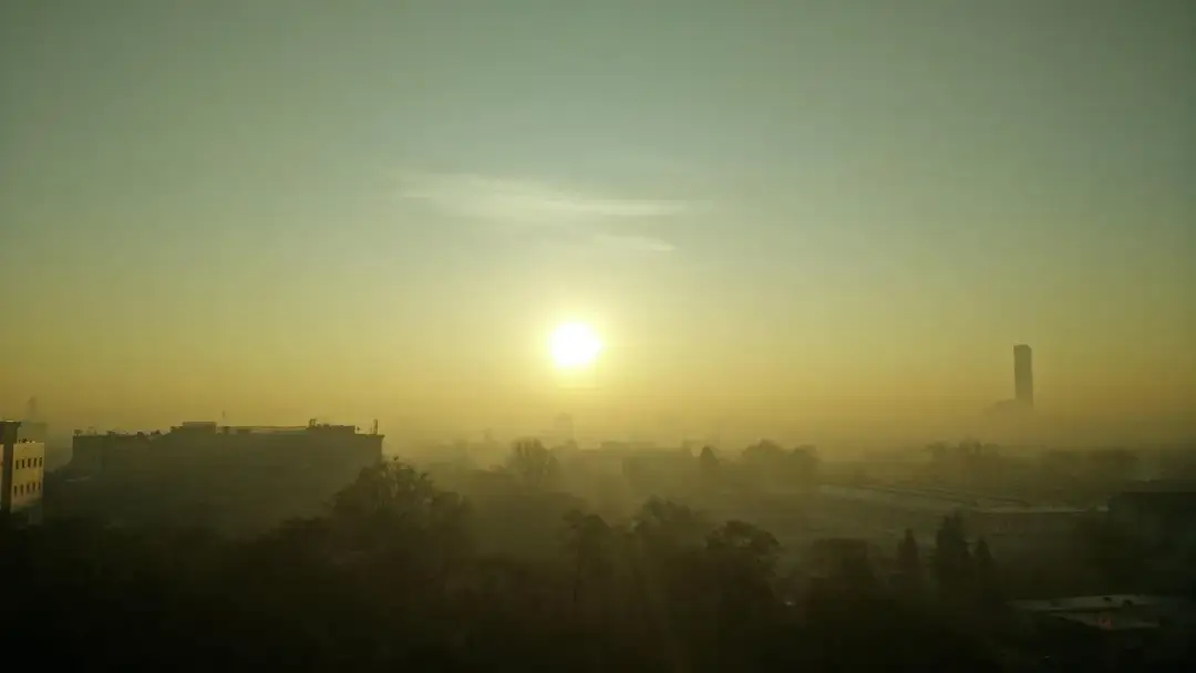 Czy we Wrocławiu jest smog? Sprawdź aktualną jakość powietrza