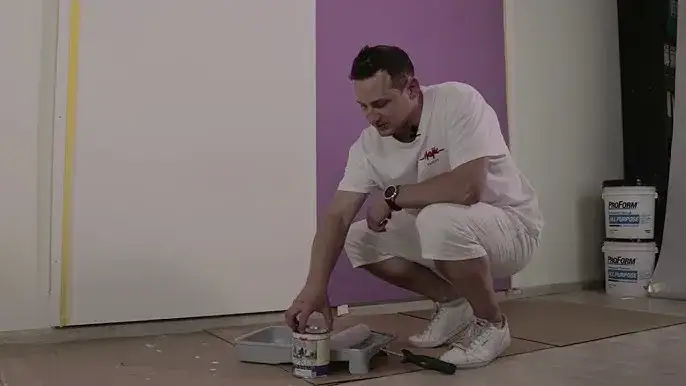 Czego nie malować farbą kryjącą? 7 powierzchni do unikania