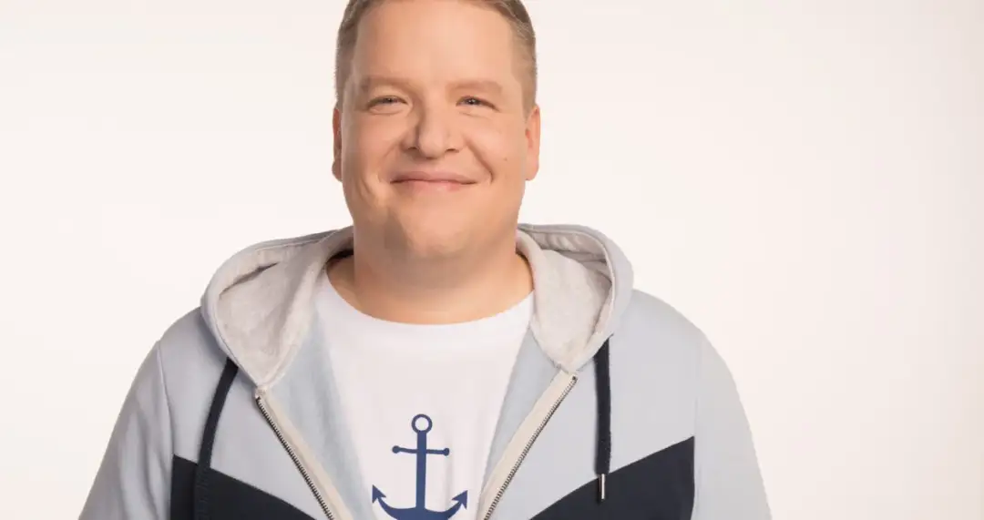 Lotek stand up - Zaskakujące fakty o jego karierze i występach