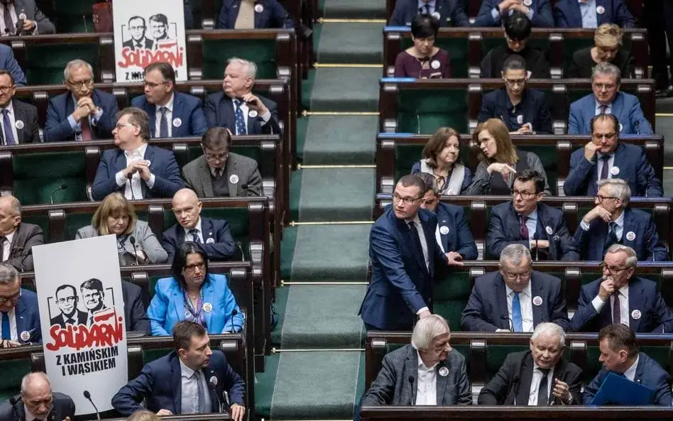 Czy PiS da nam wolność, czy ogranicza nasze prawa i wybory?