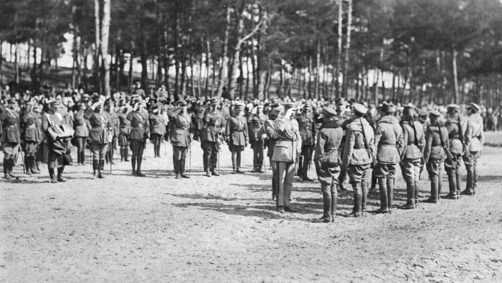 Dlaczego świętujemy 15 sierpnia? Historia Święta Wojska Polskiego