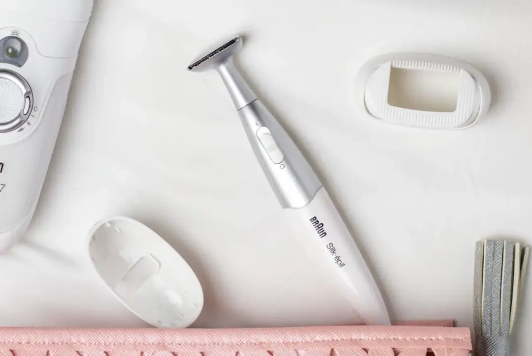 Jak używać damskiej golarki elektrycznej: poradnik krok po kroku