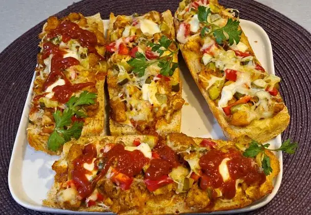 Jak dodać frytki do zapiekanki kebab gyros? Poznajemy nowy smak!