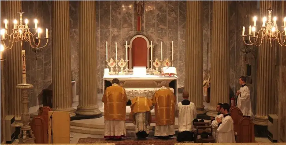 Co to jest kościół? Zrozumienie jego znaczenia i roli w życiu