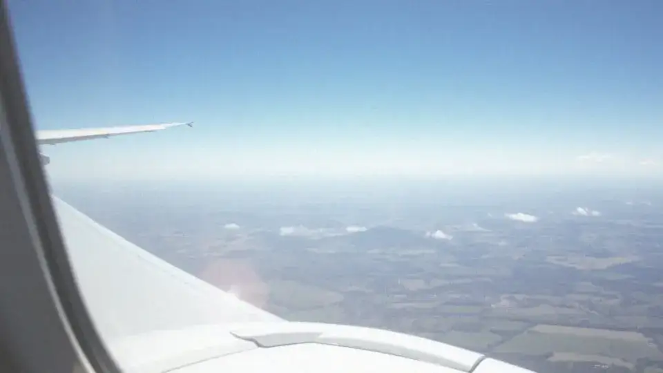 Ile trwa przelot z Polski do Włoch? Dowiedz się o czasie lotów bezpośrednich i z przesiadkami