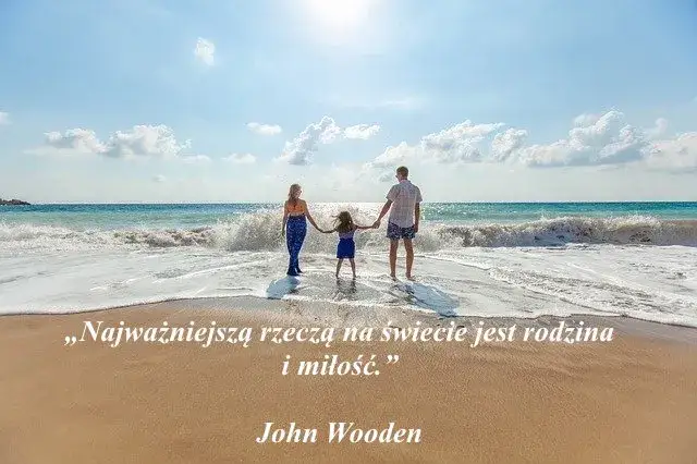 Inspirujące złote myśli o rodzinie: cytaty, które wzruszają