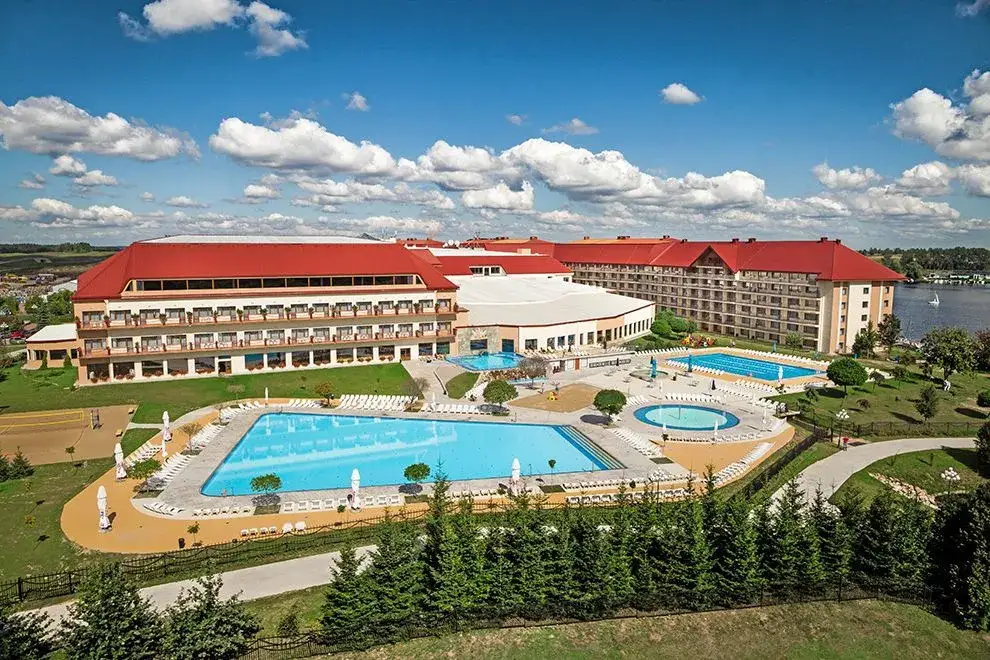 Ile pokoi ma hotel Gołębiewski w Pobierowie? Zaskakujące szczegóły!