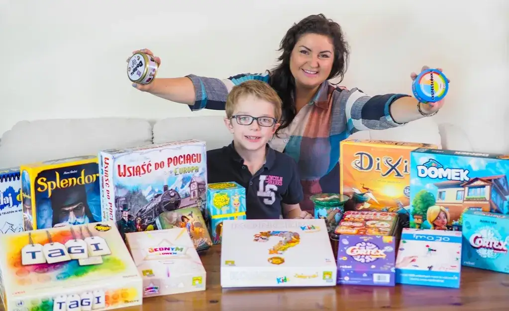Fajne gry, które można zrobić samemu – twórz niezapomniane chwile z rodziną
