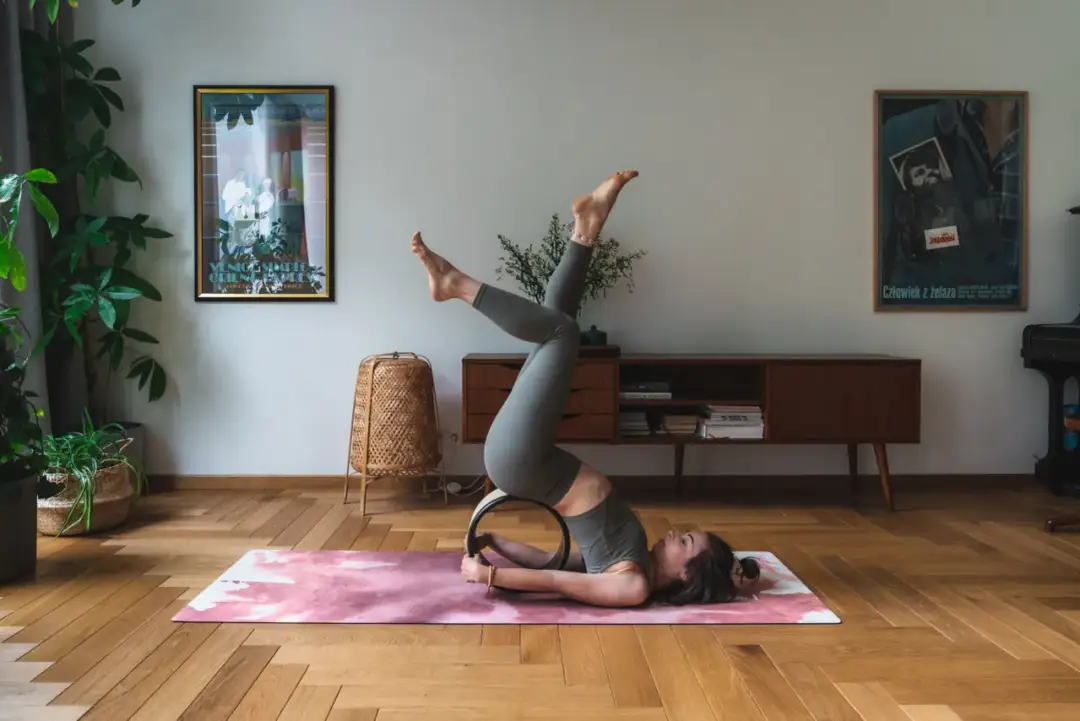 Joga dla kogo? Sprawdź, kto może czerpać z jej korzyści