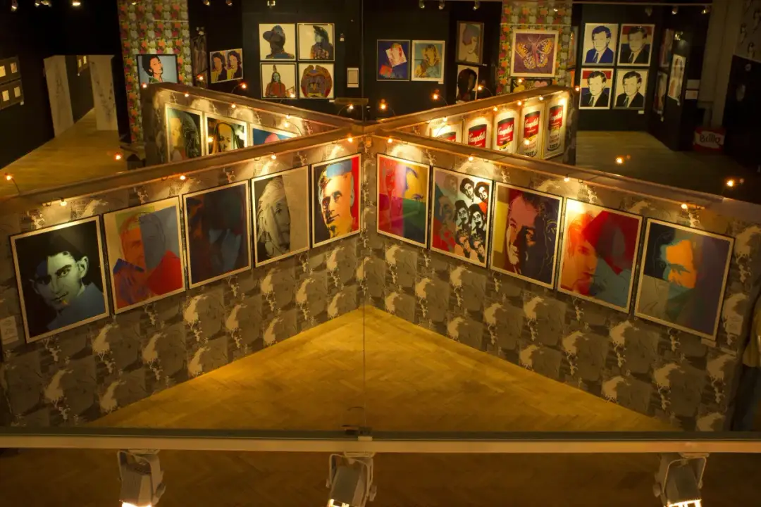 Muzeum Andy Warhola: Odkryj fascynującą historię i wyjątkowe wystawy