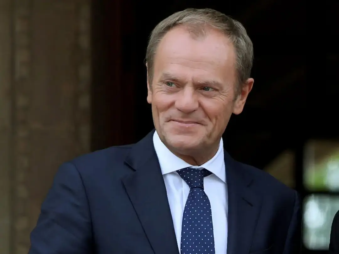 Jak Donald Tusk nauczył się angielskiego - nieznane metody i historie