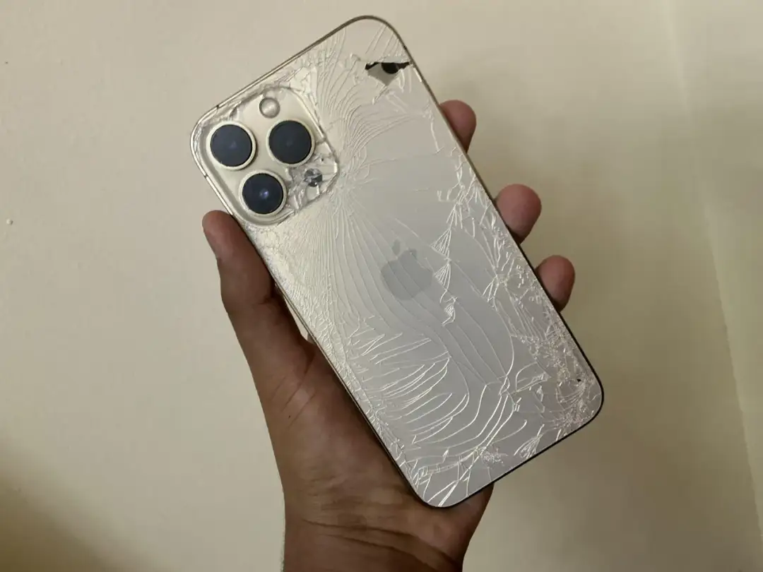 Czy iPhone 11 ma MagSafe? Nie, ale możesz go mieć!