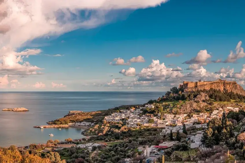 Lindos atrakcje: najpiękniejsze miejsca, które musisz zobaczyć