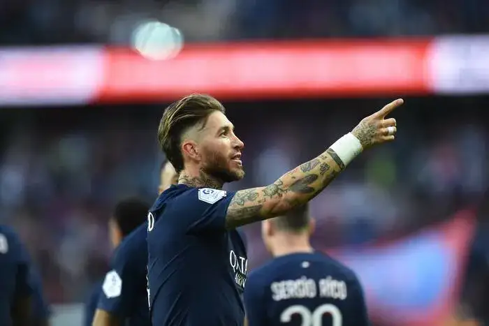 Ile zarabia Sergio Ramos? Zaskakujące szczegóły o jego pensji